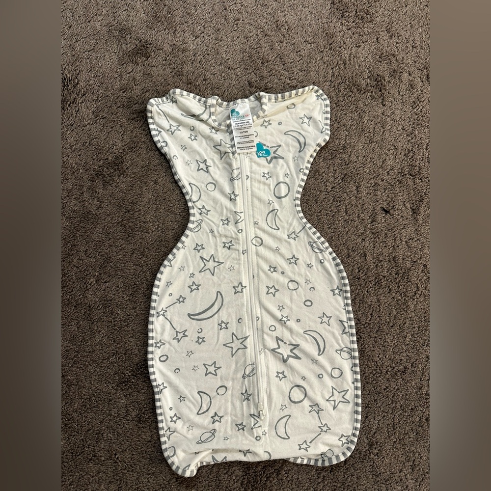 Love to Dream White Swaddle, Newborn + Swaddleme green swaddle, 0-3 months